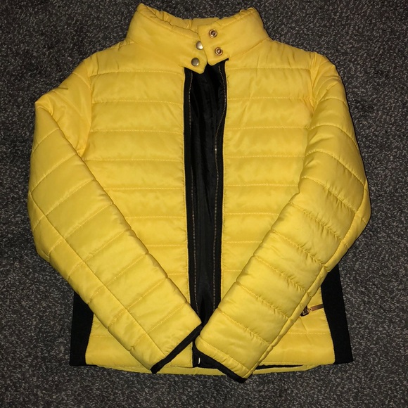 PrettyLittleThing jacket - Picture 2 of 2